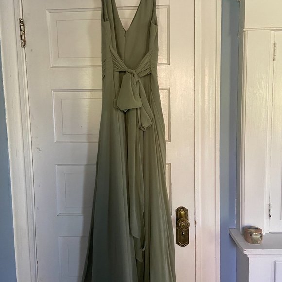 David's Bridal Bridesmaid Dress - Picture 6 of 6